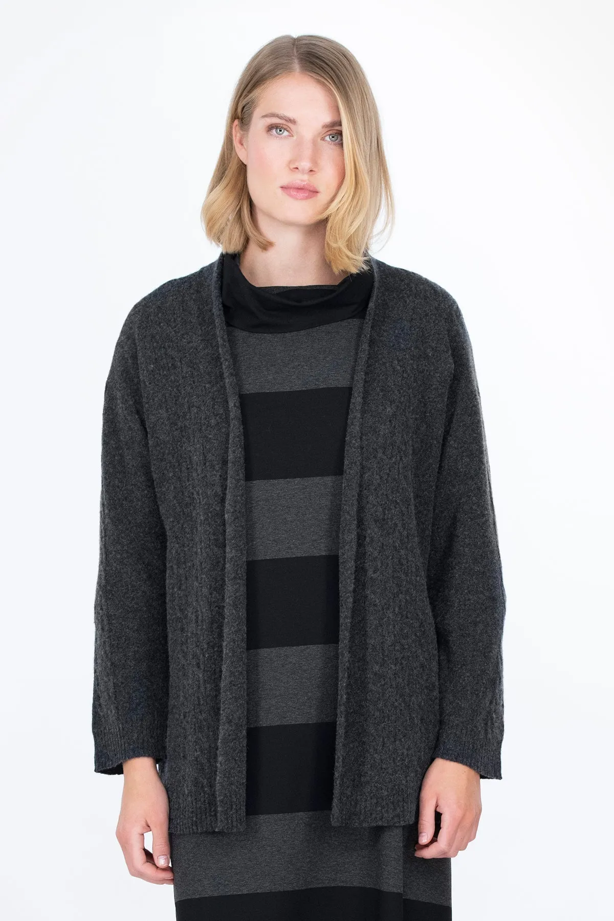 Laakso Cardigan Dark Grey