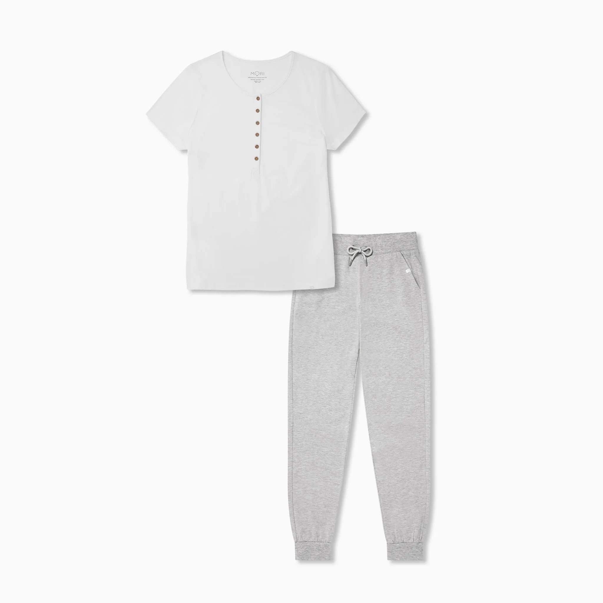 Mama Tee & Joggers Outfit